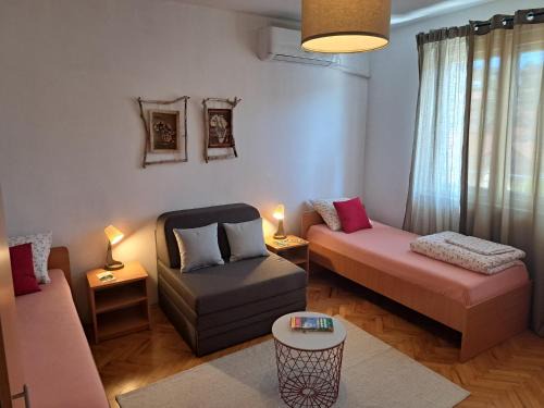 Donji Milanovac Apartamento | FARIS