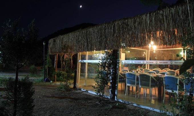 Dalaman Otro | Fark Edenler Camping&Caravan&Bungalows