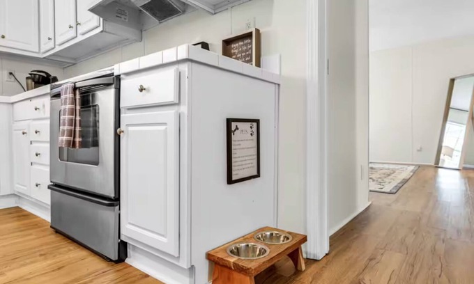 Kernersville Casa | Farm Retreat Stargazing Pet-Friendly Private