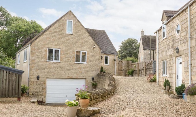 Painswick Casa | Farm View Lodge