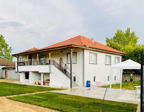 Adapazari Casa | Farm Village
