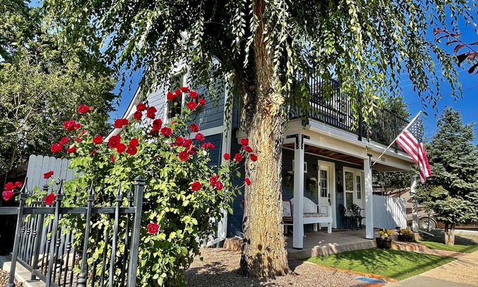 Prescott Otro | Farmhouse-2 Bedroom Downstairs Unit - Short Walk to Courthouse Square
