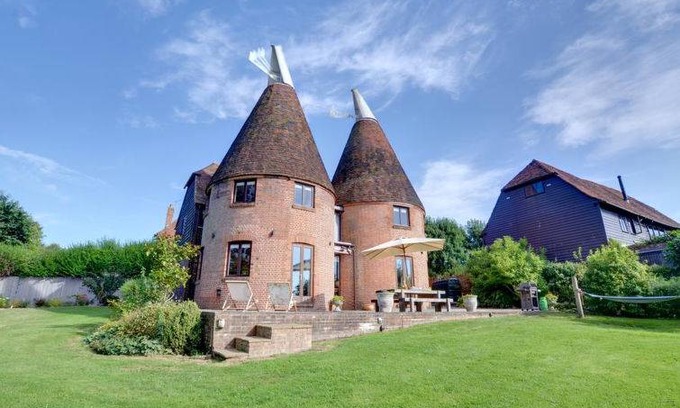 Abbess Roding Casa | Casa rural ∙ 5 habitaciones ∙ 12 personas