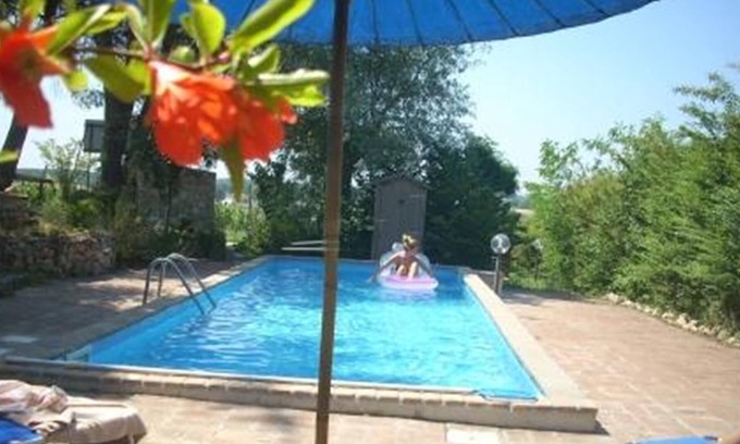 Orte Villa | Granja y piscina para 8 personas