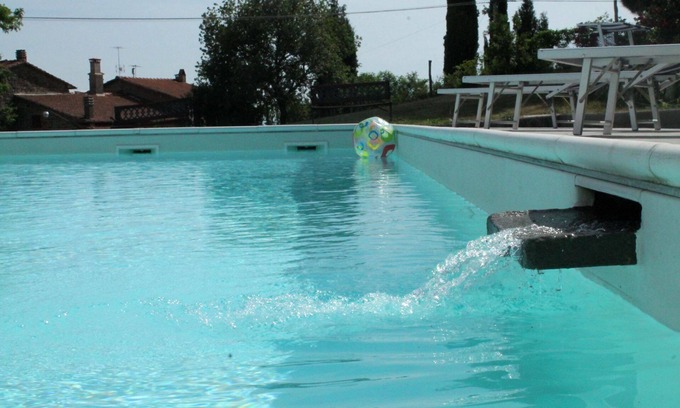 Pieve di Chio Villa | Casa de piedra para 6 personas con WI-FI jardín privado y piscina. Excelente relación calidad