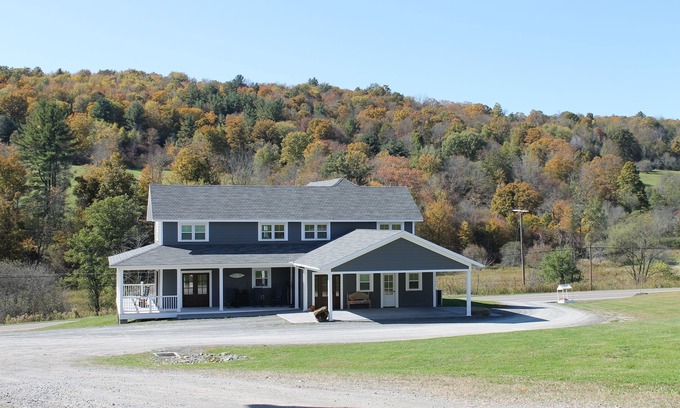 Rome Otro | Farmhouse - Family Favorite on 220-acres