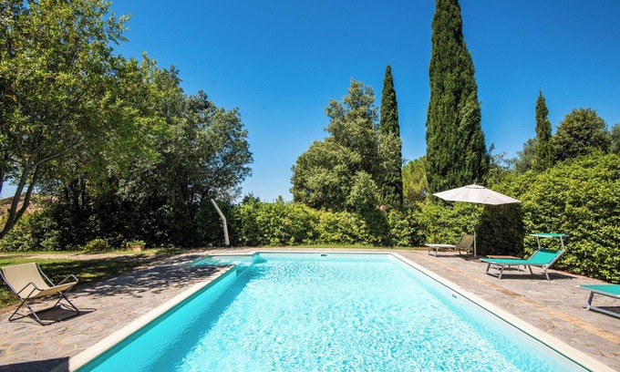 Montalcino Otro | Casa rural 'Glicine Podere Giardino' con piscina compartida, Wi-Fi y aire acondicionado