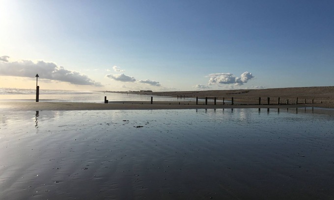 Chichester Casa | Farmhouse Holiday Lodge, near West Wittering beach, Chichester & Goodwood