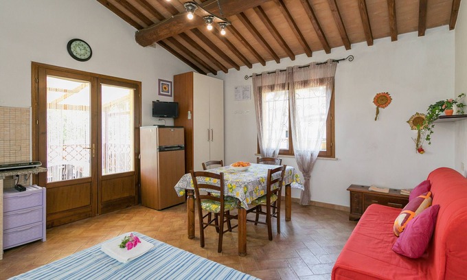 Cecina Otro | Casa rural "Il Pino - Monolocale Lavanda" con piscina compartida, terraza privada y Wi-Fi