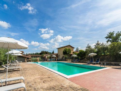 Ramazzano Casa | Farmhouse in Perugia with Swimming Pool