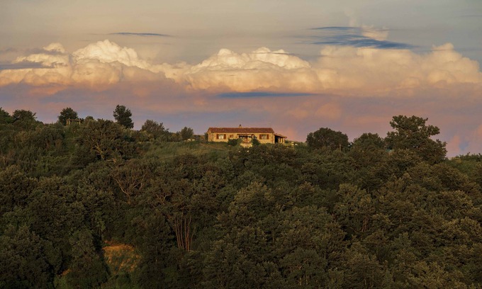 Semproniano Casa | Casa de piedra en la campiña toscana