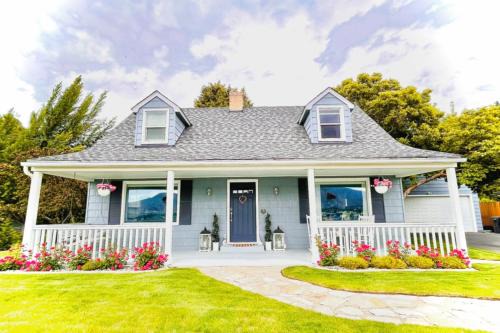 Monitor Casa | Farmhouse Minus the Farm