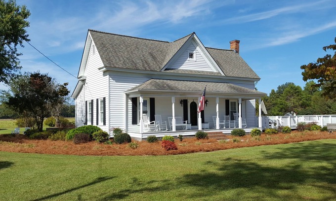 Lillington Otro | Casa de campo en 62 acres - Hermosas vistas - Cerca de Campbell Univ. y Ft. Bragg