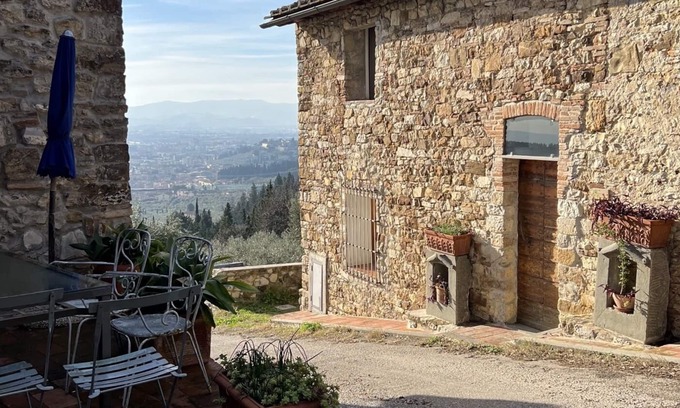 Calenzano Otro | Casa rural "Poggio alla Pieve - Bianco" con piscina compartida y Wi-Fi