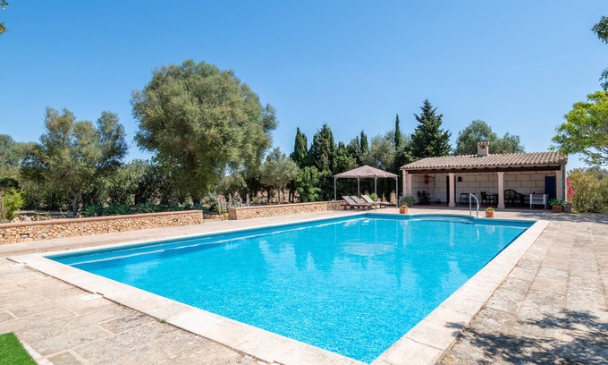 Sa Torre Otro | Agroturismo 'Sa Bassa Crua 3' con piscina compartida, terraza privada y Wi-Fi