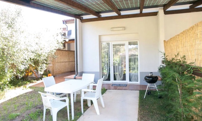 Piombino Otro | Casa rural 'Trilocale Vicino Al Mare' con jardín privado, Wi-Fi y aire acondicionado