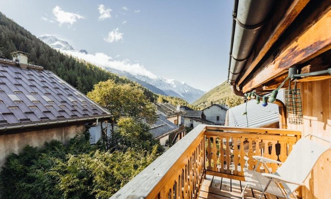 Argentiere Casa | Farmhouse with 4 bedrooms 4 bathrooms private parking sauna terrace