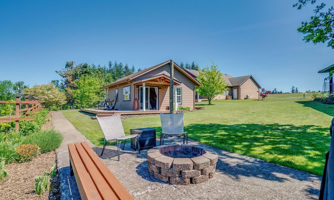 Salem Cabaña | Casa de huéspedes de tierras de labrantío - 2 camas / 1 baño / 4 plazas, cerca de Silverton, Oregon
