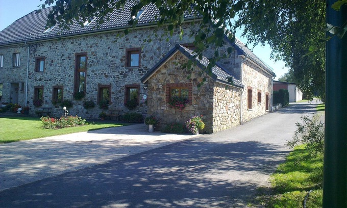 Arimont Cabaña | Retiro en una granja en Baugnez
