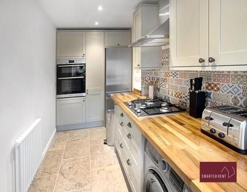 Rushmoor District Apartamento | Farnborough - Newly Refurbished 2 Bedroom Home