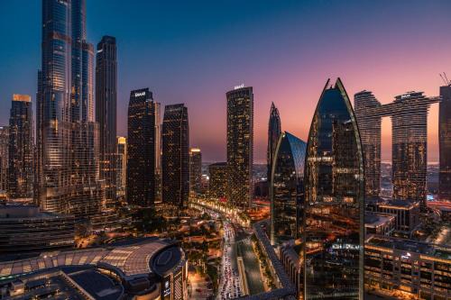Downtown Dubai Hotel | Fashion Avenue Dubai Mall