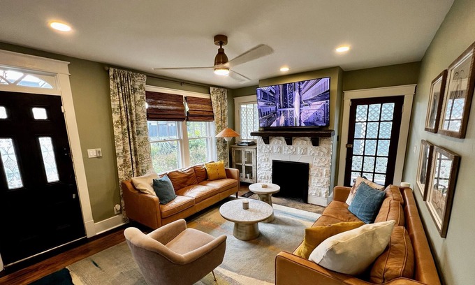 East End Cabaña | Fatherland Cottage within walking distance of popular areas in Nashville.