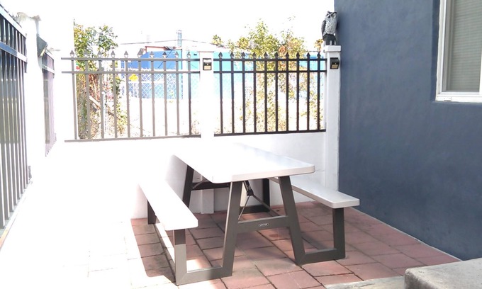 Overtown Casa | Fatimataj Mahal