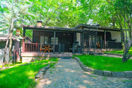 Fatsa Hotel | Fatsa Belediyesi Çerkezler Tepesi Bungalov Otel