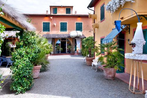 San Gervasio Cama Y Desayuno | Fattoria Santa Lucia Borgo alla Cantina