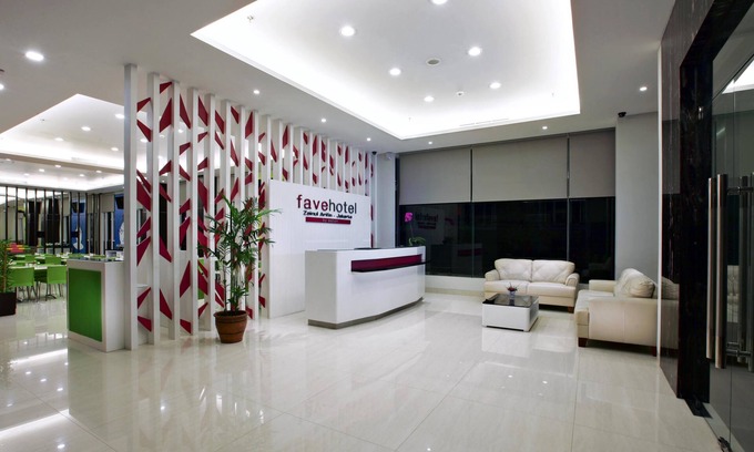 Gambir Hotel | favehotel Zainul Arifin