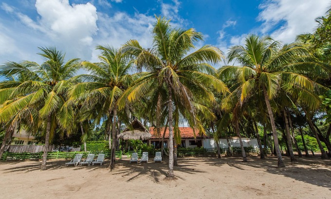 Playa Grande Casa | Casa FAVORITA en la playa desde 2005, a 50 pasos del océano