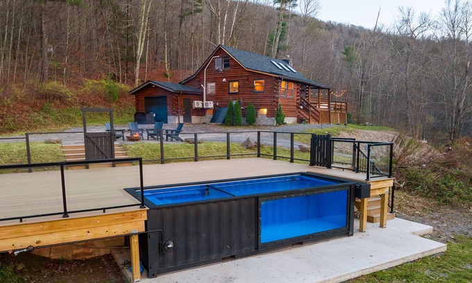 Phoenicia Casa | Fawn Hill Cabin: Cozy Log Cabin in Phoenicia