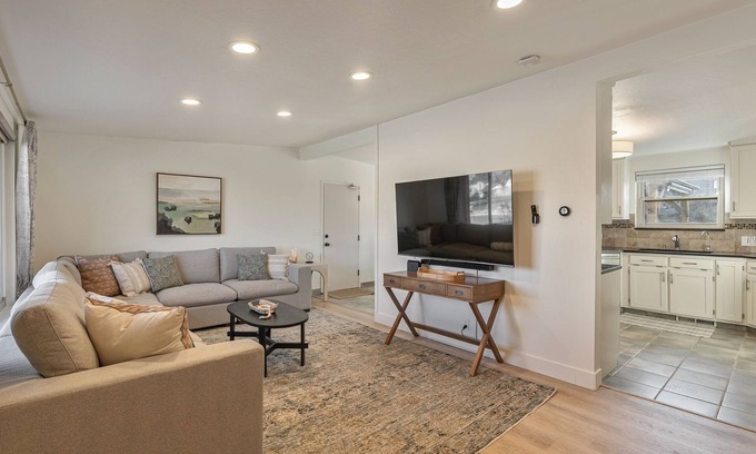 Murray Casa | Featuring: Arcade Gameroom PoolnGreat for Families!