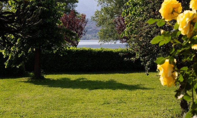 Bosisio Parini Apartamento | Fee4Me Acogedora Casa en el Lago