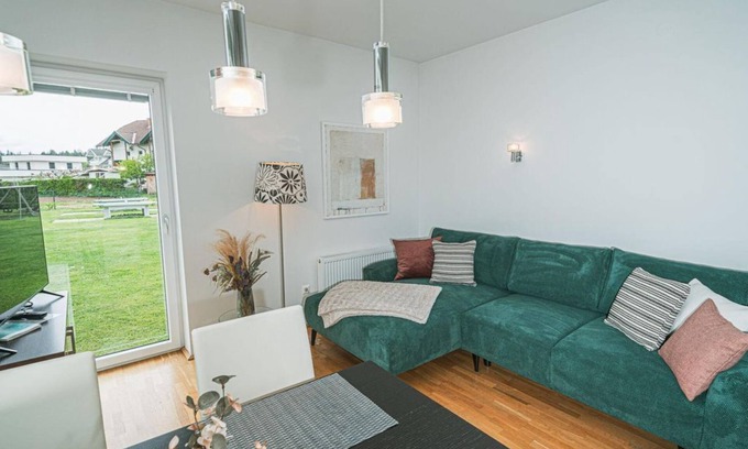 Unterburg am Klopeiner See Apartamento | Feel-good apartment B with terrace - Ferienpark Scheiber