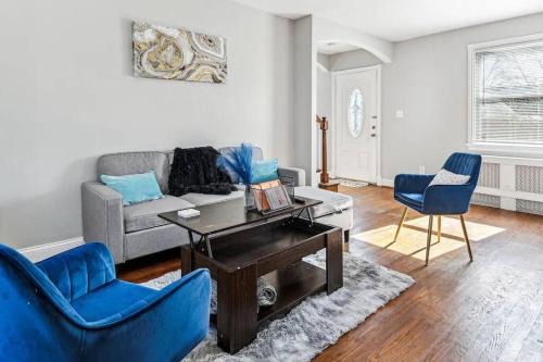 West Hyattsville Casa | Feel Good Home, Kingbed, Free parking, Backyard