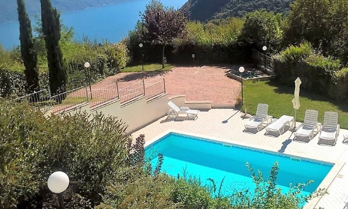 Aer Apartamento | Siéntete bien en el verde, vista al lago, ideal para ciclismo y senderismo, WiFi