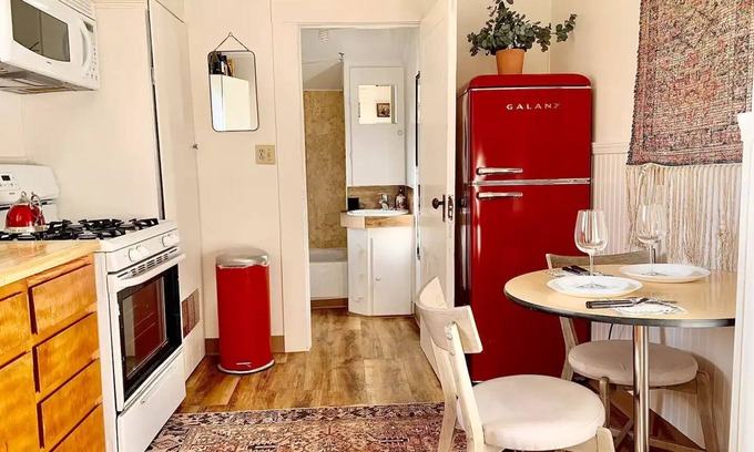 Auburn Apartamento | Feel-Good Living by Downtown Auburn CA