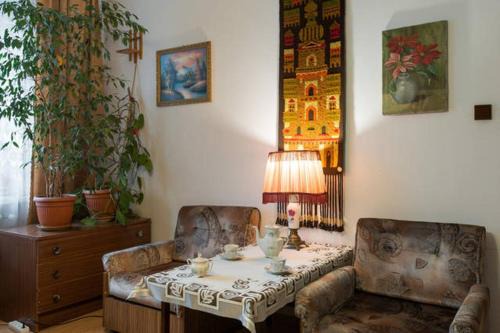 Nowa Huta Apartamento | Feel The Old Socialist Style Apartment