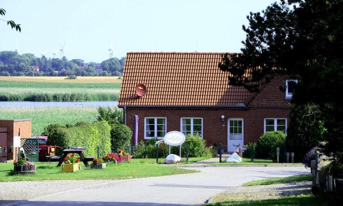 Albertsdorf Casa | Fehmarn Ostseeferien FH4Haus Schilfrauschen 1301