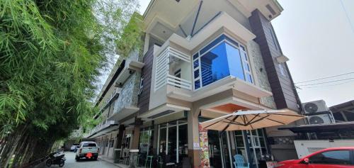 General Santos Hotel | Felicidad Resto and Pension House