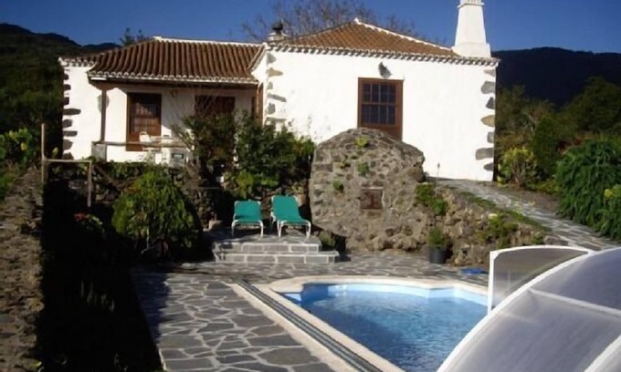 Villa de Mazo Cabaña | Casa en plena naturaleza con piscina privada, BBQ, vistas al mar y montaña