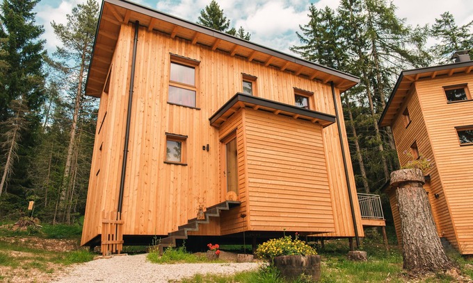 Senale San Felice Casa | FELIZITAS Chalet Forestal PINO