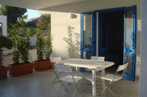 Marina di Felloniche Apartamento | Felloniche