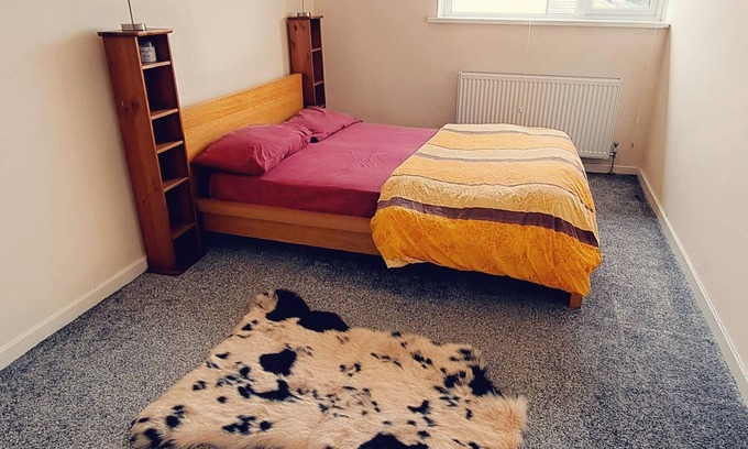 Bradford Casa | Female and Couple only Double Room