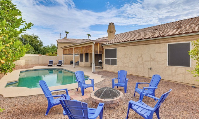 Garden Lakes Casa | Fenced Backyard Oasis: Pet-Friendly Avondale Home