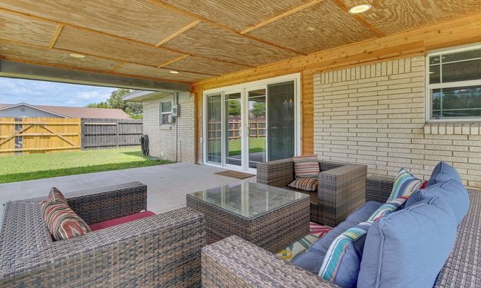 Weslaco Casa | Fenced Yard: Home < 1 Mi to Mayor Pablo Peña Park
