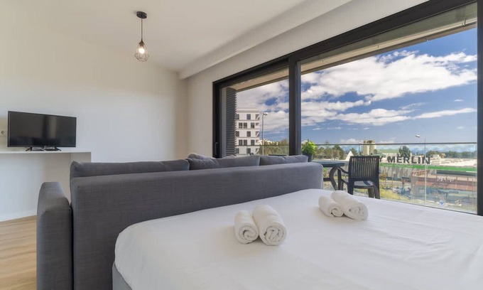 Sao Martinho Apartamento | Fenix III in Funchal