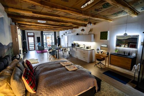 Salgotarjan Apartamento | Fenyőliget - Nászutas Lakosztály