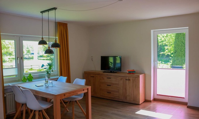 Elkeringhausen Apartamento | Ferienwohnung "seeblick"